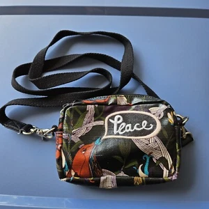 SAKROOTS Travel Cosmetic Bag Make-up zipper Black River Peace birds Crossbody - Picture 1 of 9