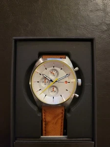 Detomaso D10 CHRONOGRAPH LIMITED EDITION WHITE - Picture 1 of 10