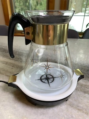 De colección Pyrex Servidor Eléctrico Calentador Placa Caliente Brújula Vidrio Jarra de Café 6 Tazas Foto 1 de 4