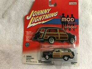 1/64 Johnny Lightning "Mod Squad Woody"  1950 Mercury Woody Wagon/Black
