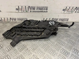 SOPORTE FARO LADO PASAJERO SKODA OCTAVIA MK2 2009-2012 - Imagen 1 de 8