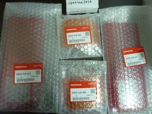 Genuine Honda Acty HA3 HA4 Rear Tail light & Turn Signal Lenses RH & LH* - Picture 1 of 3