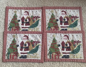 SET OF 4 VINTAGE  patchwork CHRISTMAS SANTA PLACEMATS SO SO CUTE - Picture 1 of 3