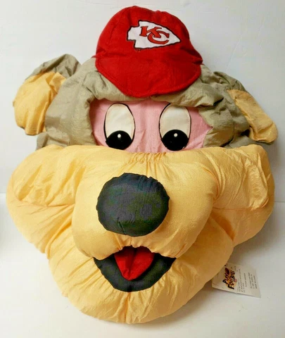 KC Chiefs Mascot Vintage 1997 NFL Team Heroes Plush Stuffins Stuffed Animal NWT Cover