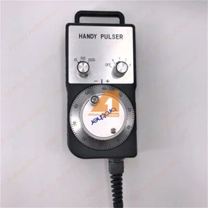 Práctico volante electrónico CNC pulsador NEMICON HP-V01-2Z1 PL0-300-34E para Brother - Imagen 1 de 8