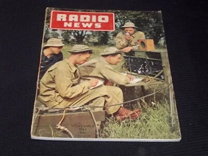 1943 NOVEMBER RADIO NEWS MAGAZINE - US SIGNAL CORPS FRONT COVER - E 5175 - Picture 1 of 2