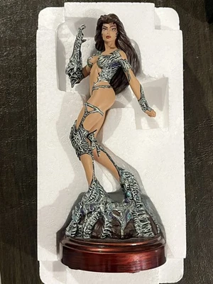 Estatua Witchblade 7 pulgadas edición limitada - 2098/5000 - 1999 Moore Creations Foto 1 de 4