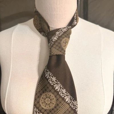 手工制作男式领带棕色复古几何领带办公室装扮 — 第 1/4 张图片
