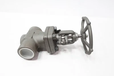 Douglas Chero 28T-FS2-NC Manual Steel Globe Valve 2in Npt 800 - Image 1 of 4