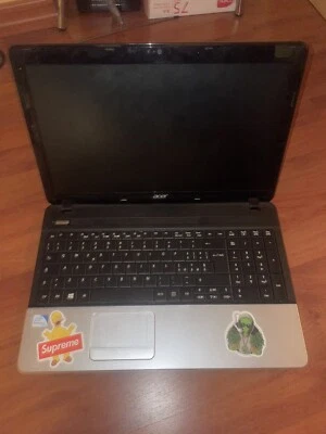 Portatile Acer Portátil Acer Travelmate - Intel Pentium - Immagine 1 di 4