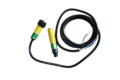 NEW Banner S18SP6FF100 & S18SP6FF100Q Photoelectric Sensor - Image 1 of 4