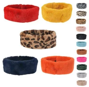 Kleiner Leoparden- und unifarbener Fellkragen - Bild 1 von 13