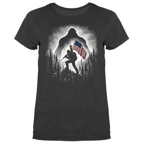 Sasquatch Bigfoot Holding US Flag Veteran Military Patriotic Damen T-Shirt - Bild 1 von 9