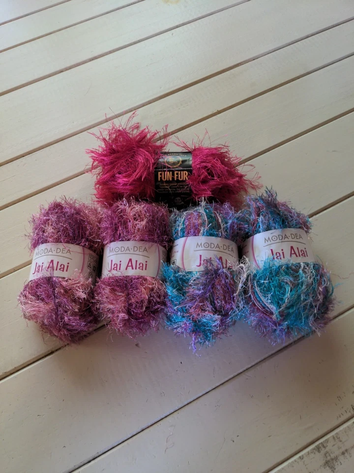 NEW Moda Dea Jai Alai Lot -of 4 Rainbow,Bloom , Raspberry - Fun Fur X1 Foto 1 de 4