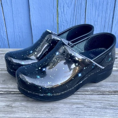 Профессиональные сабо Dansko размер 36 (размер США 5,5) Galaxy лакированная кожа - Изображение 1 из 4