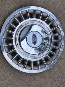 CROWN VIC 1988 Center Cap Wheel 37 - Picture 1 of 1