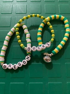 Oregon Ducks 3 Piece Mens Bracelet Set - Football Charm - Picture 1 of 2
