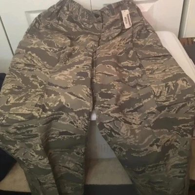 New Women's Sz 12L Air Force Camoflage Pattern Trouser Pants NWT Green - Image 1 of 4