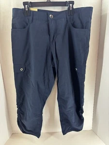 NWT Woolrich Cargo Women’s Navy Lightweight Hiking Capris Size 6 - Picture 1 of 7
