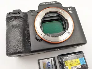 Sony Alpha a7 II 24.3MP Mirrorless Digital Camera Body ILCE7M2/B y175 - Picture 1 of 18