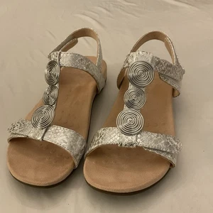 Vionic Farra Snake White Silver Slingback Sandals Women's 6.5 - Picture 1 of 17