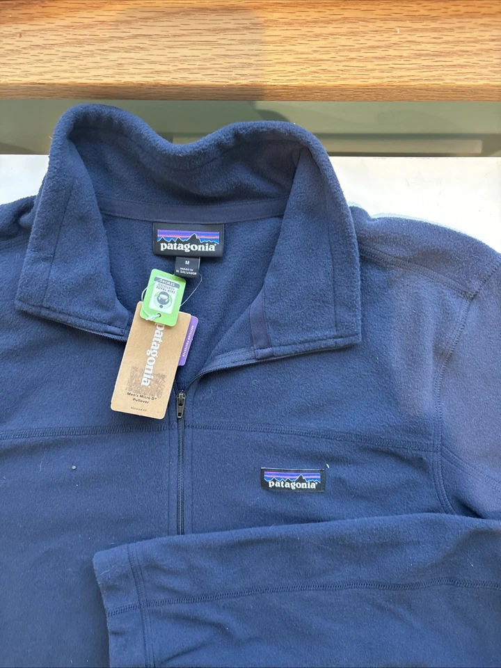 NUEVO Pullover polar PATAGONIA Micro D 1/4 cremallera azul marino mediano para hombre Foto 1 de 4