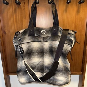 Lululemon Athletica Wool Charcoal Gray Tote Travel Bag Some Peeling - Picture 1 of 9