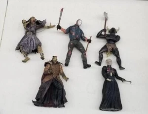 5-Películas Monstruos Jason-Wishmaster-Pinhead-Pit Witch-Minotauro Mcfarlane-Neca BB2 - Imagen 1 de 12