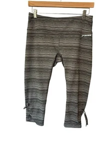 Brooks Women Urban Run Capri Tight Legging, Black White Jacquard, Medium - Picture 1 of 8
