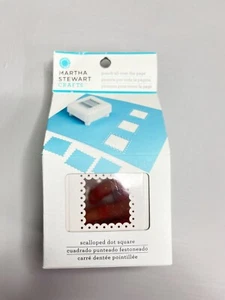 Martha Stewart Crafts Punch All Over the Page Scalloped Dot Square 42-90018 - Picture 1 of 7
