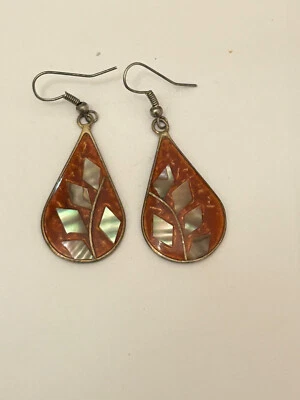 Brincos de gota de prata alpaca vintage - Design floral de madrepérola - Marrom - Imagem 1 de 4