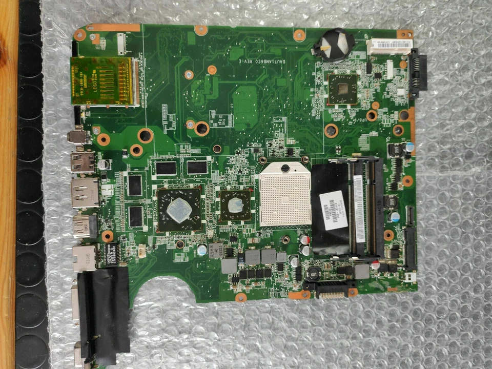 Motherboard For HP Pavilion DV6 - 571187-001 Socket AMD - OK - Image 1 of 1