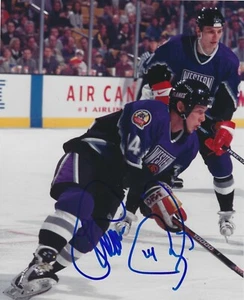 Autographed 8x10 THEOREN FLEURY Calgary Flames photo - w/COA - Picture 1 of 1