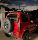 JIMNY CB ARIEL MOUNT MONTAŻ ZAWIAS TYLNYCH DRZWI WSPORNIK MONTAŻ 98-18 SUZUKI 