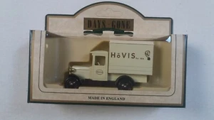 LLEDO Days Gone - 51002 Hovis Bread 1934 Chevrolet Box Van - Foto 1 di 2