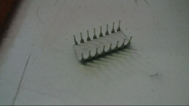 Lote de 12 resistencias Dale 5,32 ohmios CDP-16-S11 Foto 1 de 2