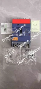 Disyuntor 1 pieza EZD160E3100ELN - Imagen 1 de 5