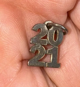James Avery Retired Stacked 2021 Year Charm - Picture 1 of 2