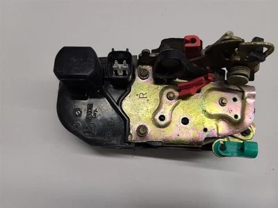 2006 06 JEEP LIBERTY RH RIGHT REAR DOOR LOCK ACTUATOR - Image 1 of 4