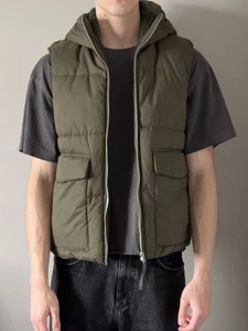 Size M - Zara Olive Green Hooded Puffer Vest - Picture 1 of 12