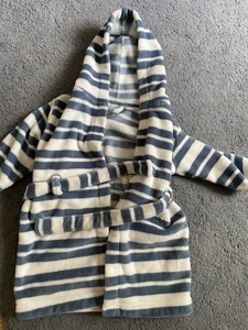 John Lewis BathRobe Size 2 Years - Picture 1 of 6