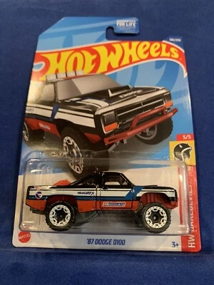 Dodge D100 Treasure Hunt 2022 Hot Wheels 1987, lote de 2, Daredevils, #186, NUEVO Foto 1 de 3