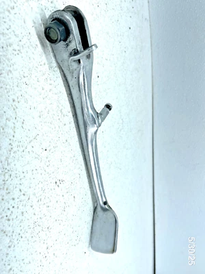 2002 97-04 Suzuki VZ800 VZ 800 Marauder side stand kickstand Foto 1 de 4