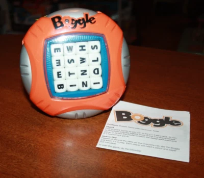 Travel Boggle with Electronic Timer - Twist and Shake - Parker Brothers 2008 - Image 1 of 3