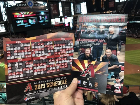 2019 Arizona Diamondbacks Dbacks Magnet Schedule & Insider Magaz SGA Opening Day Cover