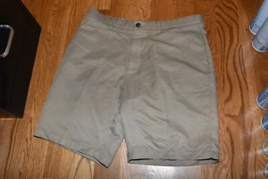 HAGGAR PANTALONCINO UOMO TAGLIA 36 POLIESTERE - Foto 1 di 2