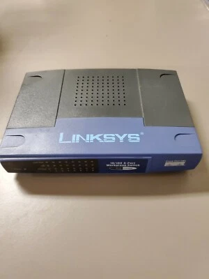 LINKSYS EZXS88W 8 PORT 10/100 v 3.1 workgroup NETWORK SWITCH NO CORDS - Image 1 of 4