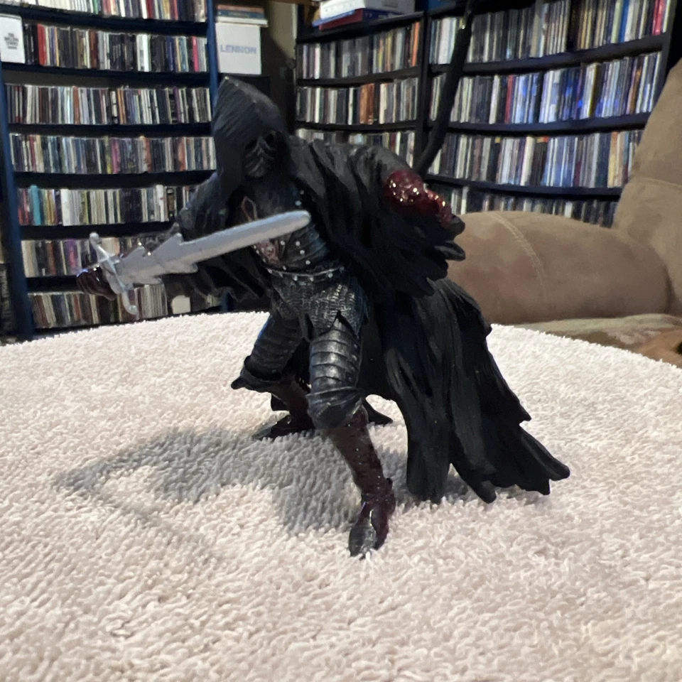 Figura de caballero jinete sin rostro PAPO 2002 con espada 38901 Foto 1 de 1