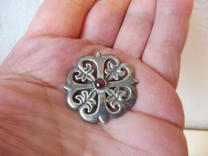 schöne ,alte Brosche , 800 Silber , mit Granat   - Bild 1 von 4