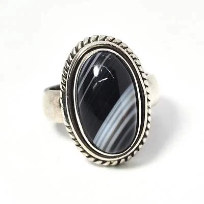 Black Sardonyx banded agate gemstone vintage solid sterling silver ring size 7 - Image 1 of 4